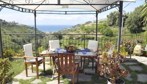 Holiday Homes in Pompeiana 40829 - Foto 4, Garden