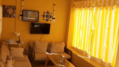 Casa a pie de playa, con patio. Zona Miramar. - Foto 4