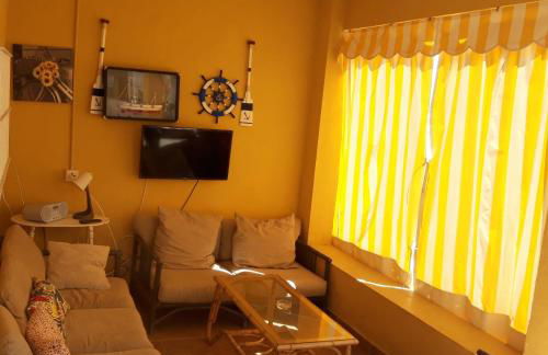 Casa a pie de playa, con patio. Zona Miramar. - Foto 4