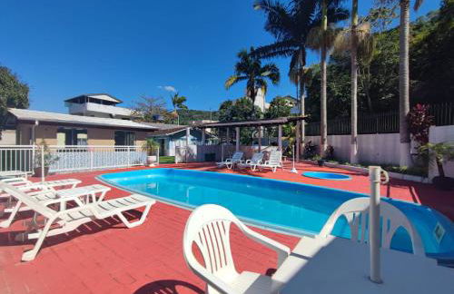 DK3 - CaSA COM 3 SUITES COM PISCINA BRUNO KLEMTZ - Photo 31