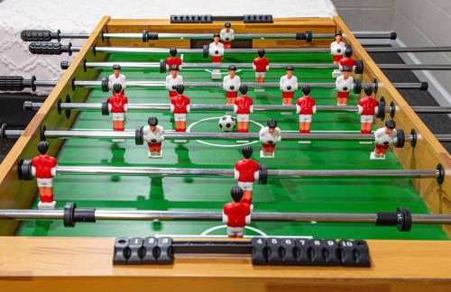 15 Minutes to Asheville! Spacious 7BR Luxury Home | Pool | Hot Tub | Game Room - Foto 64