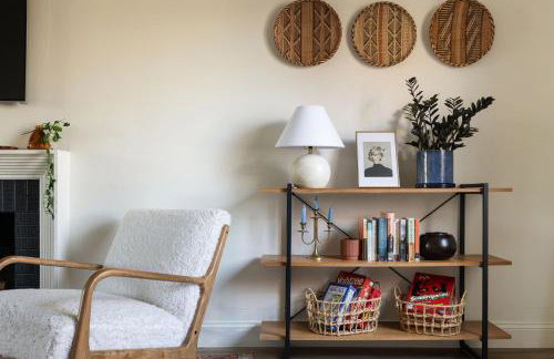 4 Bed 3 bath Boutique Home Near OSU, Crew Stadium, Short North, COSI, & Downtown - Foto 22