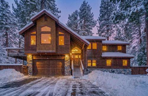 Tahoe Island Retreat Hot Tub & Game Room - Foto 4