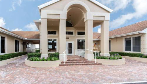 Crown Pointe- Harrogate Ct. - Photo 3