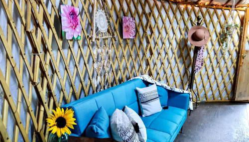 Charming Yurt Rental Nestled in the Forest near Friendsville, Maryland - Foto 3