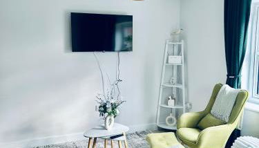 Dover Port in quiet location with Castle Views and off road parking - Foto 2