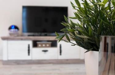 Stilvoll-Fewo mit Garten - Photo 11