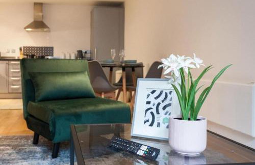 Elegant City Retreat Contemporary 2BR 2BA Netflix Included - Foto 23
