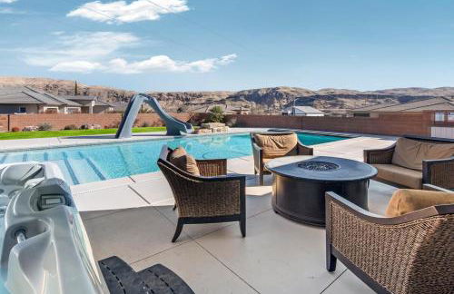 Pool & Hot Tub & Fire Pit & Water Slide - Foto 10