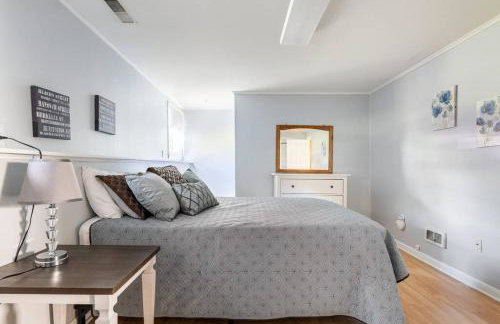 Berkshire Vacation Home in Lee - Pool is Open! - Foto 39