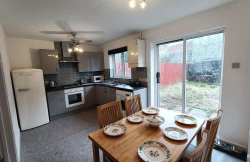 Trevithick Gardens, No 47. - Photo 1