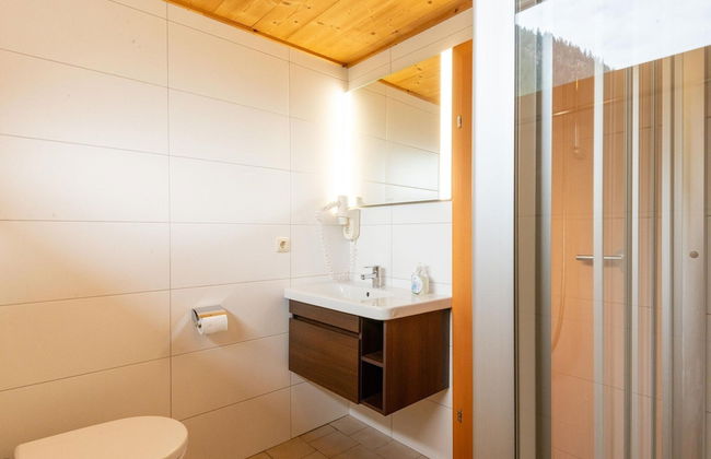 Spacious Apartment Near Centre and ski Area - Photo 15