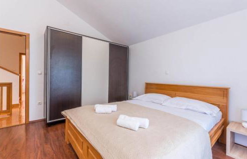 Gorgeous Home In Sikovo With Wifi - Foto 25