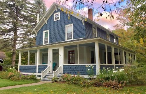 The Craftsman Farmhouse with Modern Flair - Photo 28