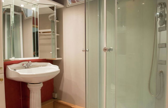 Desnie Farmhouse With Pool - Foto 15