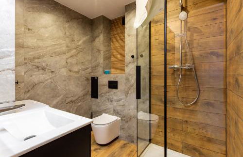 Bajki Riverside Bliss Apartment by BookingHost - Foto 17