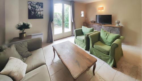 2 Bedroom Nice Home In Saint-Laurent-De-La-Ca - Foto 3