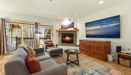 2 Miles to Palisades Ski Resort w Free Shuttle! - Foto 2