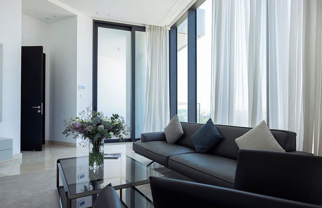 Central Park Residence - Photo 39