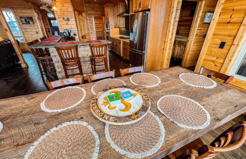 Skyview Hideaway - New Rental 2025 - Photo 15