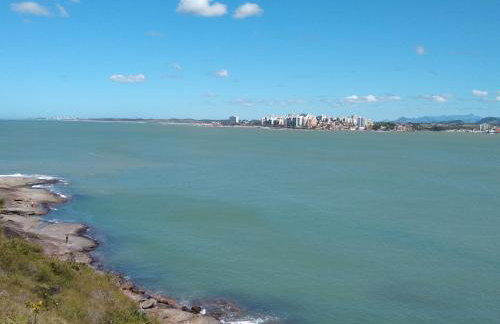 Edf Gil Nogueira - Praia do Morro - GUARAPARI - ES - Brasil - 4º Andar TELA Proteção - FRENTE Sol Manhã - 02 quartos com Split - WIFI - Varanda Gourmet com CHURRASQUEIRA - 02 elevadores - 01 Vaga - PISCINA - Sauna - Portaria 24 HRS - 50m da Praia do Morro - Photo 50