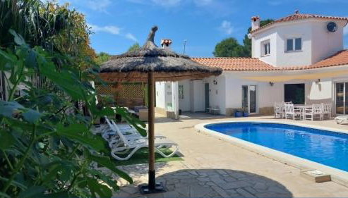 Villa voor 8 personen met zwembad - Foto 2