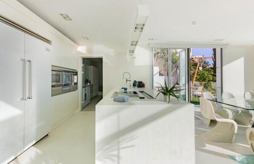 Villa Sitges Bianca Amaizing View Design 10 min walk from beaches - Foto 28