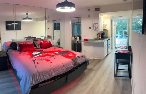 Paradise Lust at Paradise Lakes Nudist resort - Photo 1