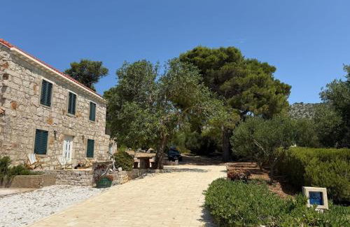 Seaside house for families with children Skrivena Luka, Lastovo - 24059 - Foto 2