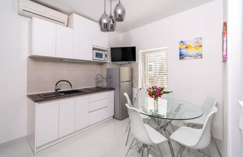 Apartments by the sea Poljana, Ugljan - 8419 - Foto 19