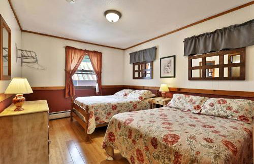 Swiss Farm Inn - Entire Inn to Yourself - Foto 12