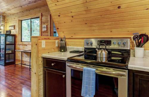 Waterside Cottage with Hot Tub - Foto 9