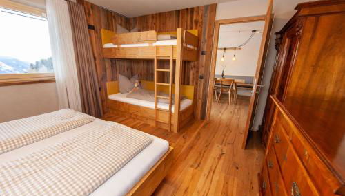 Biohof Oberwerkstatt HAIDI - Foto 3, wardrobe