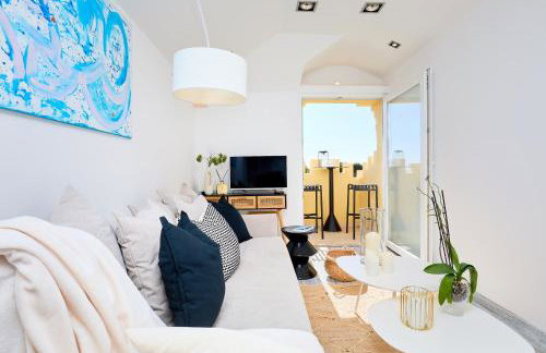 Piece of Heaven with a Million dollar View - Foto 16