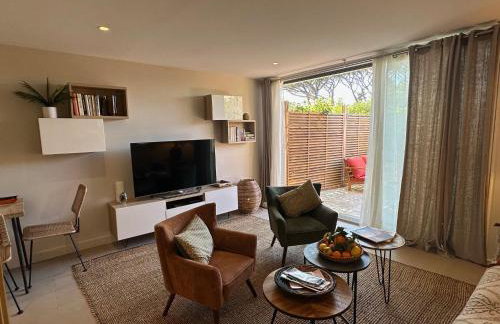 Appartement entièrement rénové avec Terrasse - Foto 4