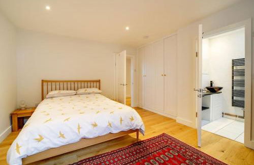 Rivermead Beach House -Modern beach house with indoor pool - Foto 49