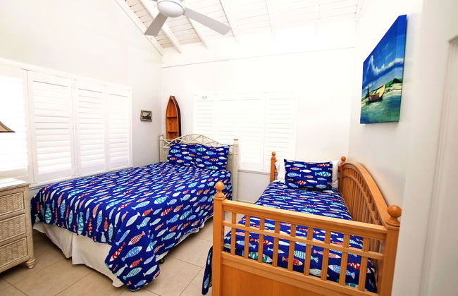 Villas of the Galleon - Photo 5