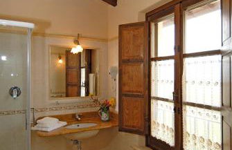 Genius Loci Country Inn - Photo 33