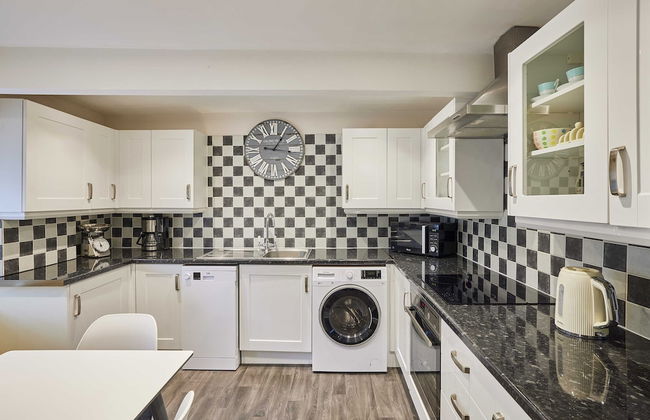 Host Stay Anvil Cottage - Foto 8