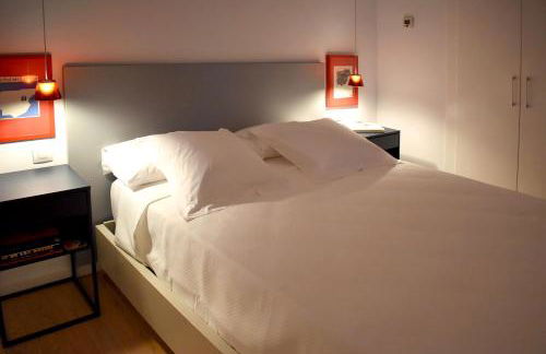 Stylish well-connected beachfront flat - Foto 26