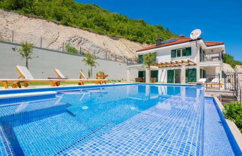 Cozy Home In Ricice With Wifi - Foto 11