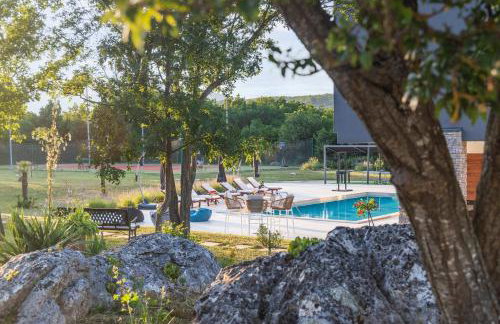 Villa Nella Foresta with private 66sqm heated pool, Whirlpool, Tennis court, Gym, Billiards, 4 en-suite bedrooms - Foto 42