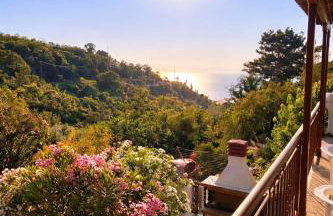 Alma-Maroon Klara & Rachel - Photo 13