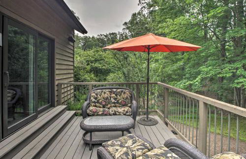 The White Elephant Inn Getaway with Pool and Hot Tub! - Foto 32