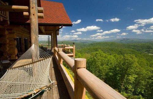 LUXURIOUS TN Mtn Lodge- Sleeps 22+, Hiking & Lake - Photo 25