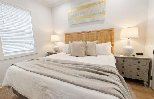 Chandeluer Shore 9 - Steps to Beach, Pet-Friendly, Pool, Fast WiFi - Foto 14