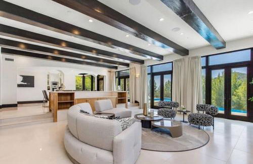 Summitridge Bev Hills Villa with Pool, Spa, Roof Deck - Foto 10