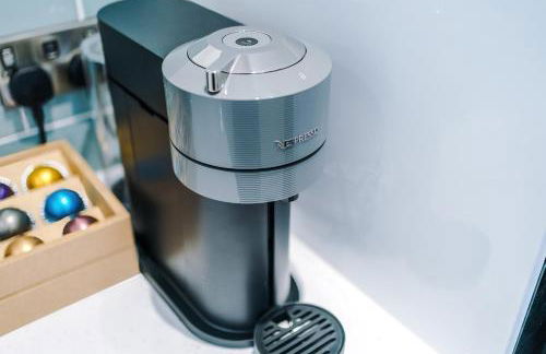 Serene & Contemporary Hoole House - Photo 15