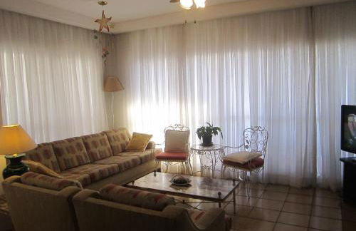 Apartamento Vista Mar - 2 Garagens - Foto 5