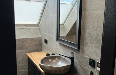 View & Spa Villa - Photo 39